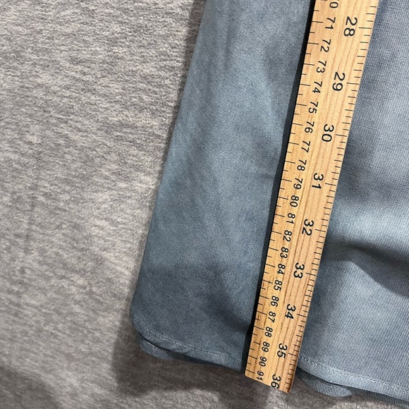 Elegant Blue Sleeveless Dress - Picture 6 of 7